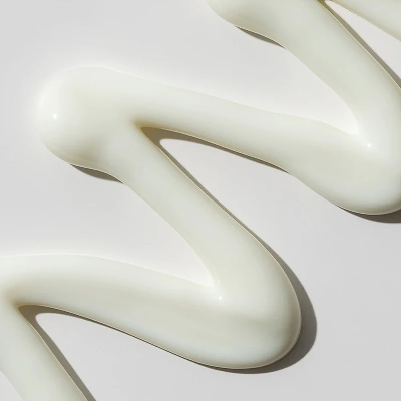 Moringa Ceramide Hyaluronic Acid Hydrating Watery Sunscreen - Image 3