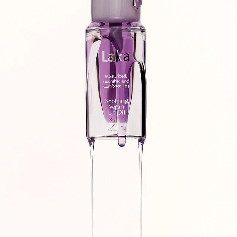 Soothing Vegan Lip Oil - Image 5