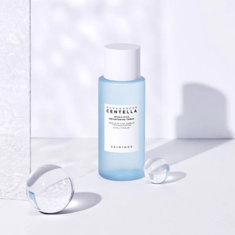 Madagascar Centella Hyalu-Cica Brightening Toner - Image 6