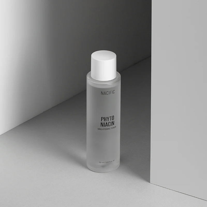 Phyto Niacin Brightening Toner - Image 7