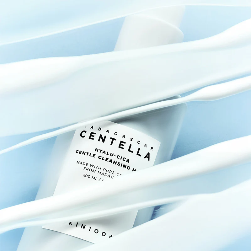 Madagascar Centella Hyalu-Cica Gentle Cleansing Milk - Image 5